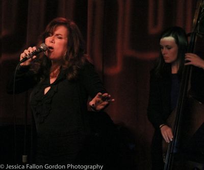 Debbie Gravitte Photo