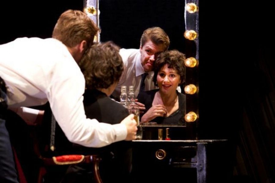 Photo Flash: First Look at Frances Ruffelle and More in West End's PIAF Image