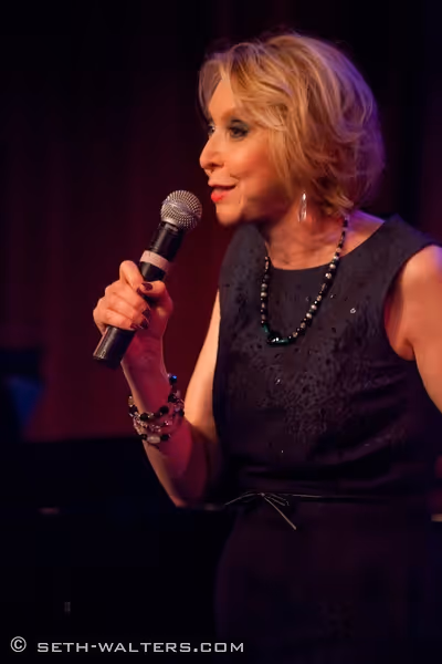 Julie Halston Photo