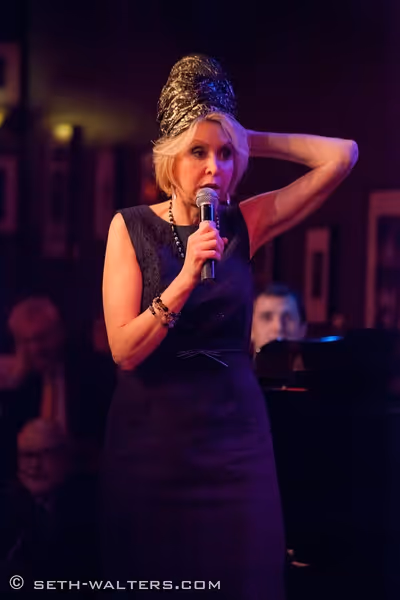 Julie Halston Photo