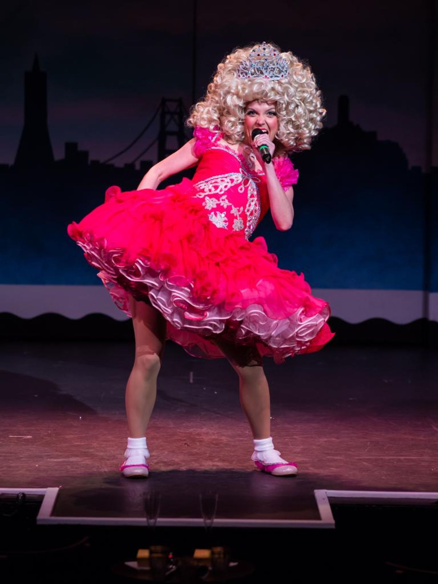 Photo Flash: Steve Silver's BEACH BLANKET BABYLON Continues at Club Fugazi Photo Flash: Steve Silver's BEACH BLANKET BABYLON Continues at Club Fugazi Image
