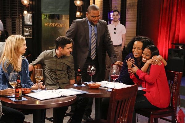 Fiona Gubelmann, Jesse Bradford, Anthony Anderson, Tempestt Bledsoe, Keshia Knight Pu Photo