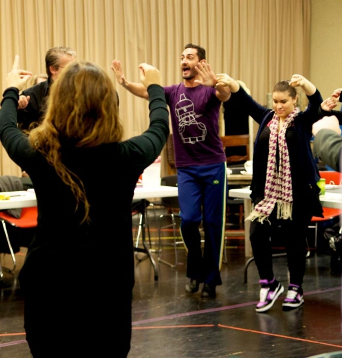 Flamenco Consultant Saulo Garrido leads the cast on the first day of rehearsals for ZORRO at 