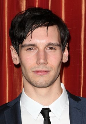 Cory Michael Smith  Photo