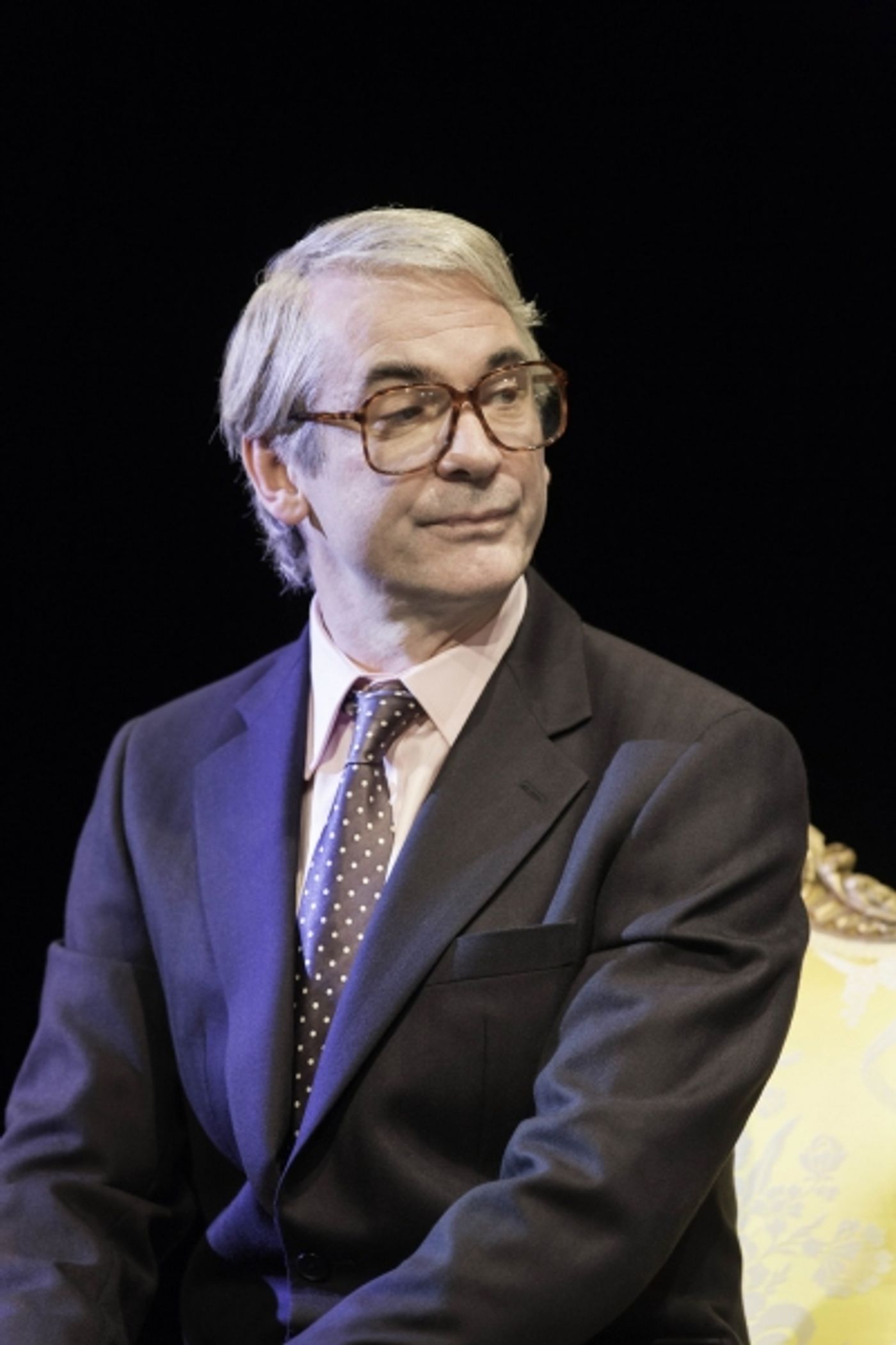 Photo Flash: Back as The Queen! First Look at Helen Mirren, Michael Elwyn and More in THE AUDIENCE  Image