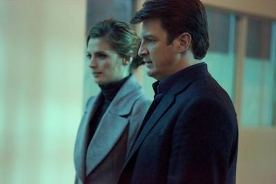 STANA KATIC, NATHAN FILLION Photo