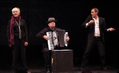 Accordionist Bill Schimmel, Estelle Parsons & Lance Gries  Photo
