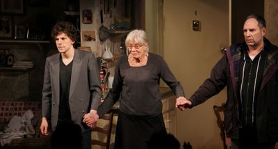 Jesse Eisenberg, Vanessa Redgrave & Daniel Oreskes Photo