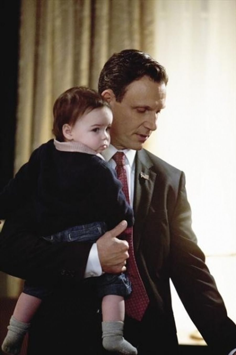 Photo Flash: First Look - SCANDAL's 'Top of the Hour,' Airing 3/24 Image