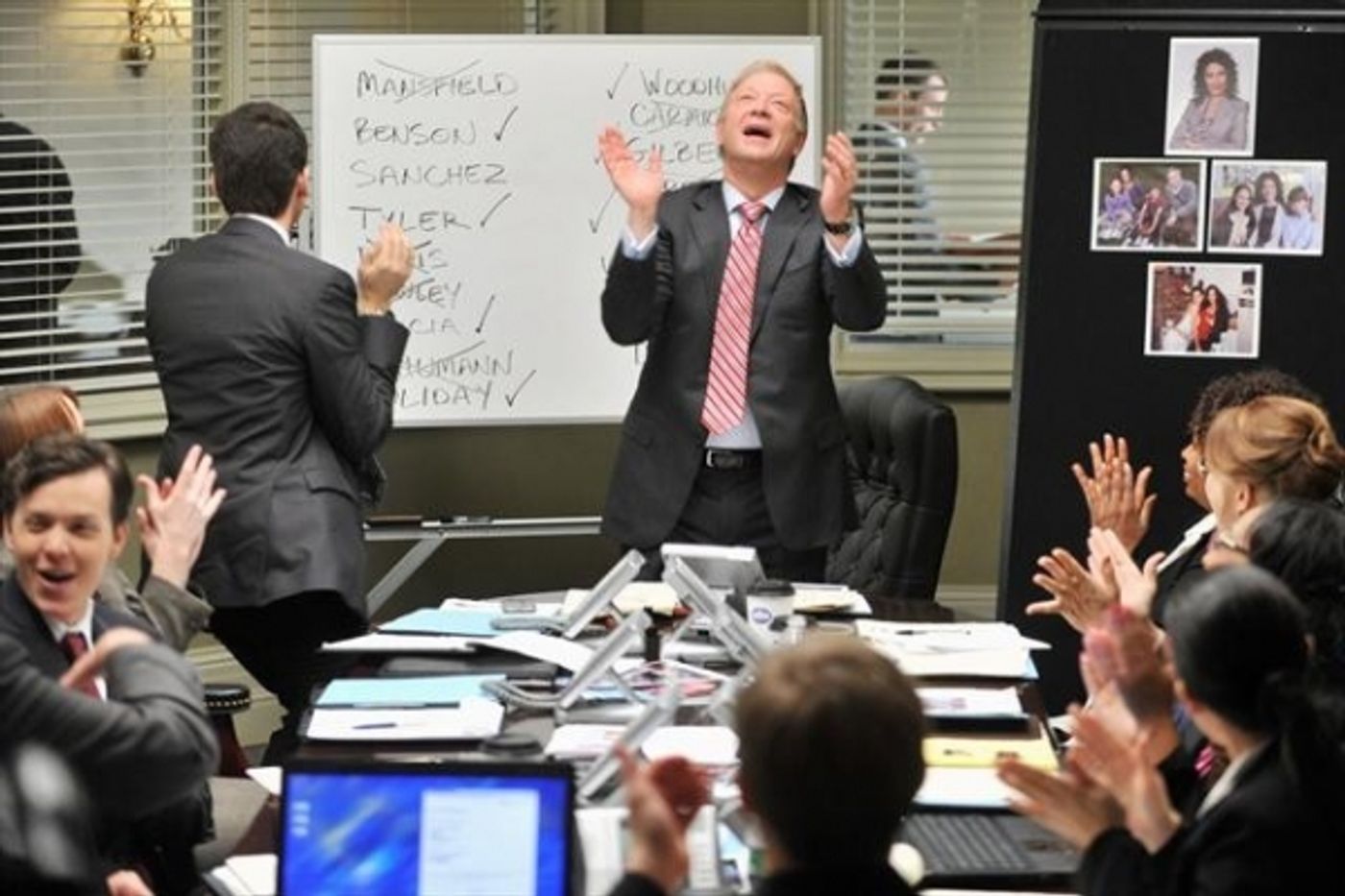 Photo Flash: First Look - SCANDAL's 'Top of the Hour,' Airing 3/24  Image