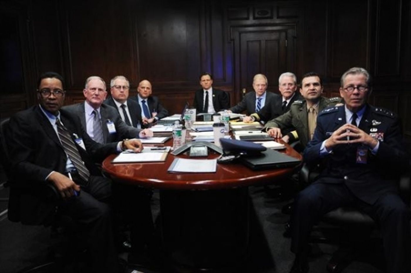 Photo Flash: First Look - SCANDAL's 'Top of the Hour,' Airing 3/24  Image