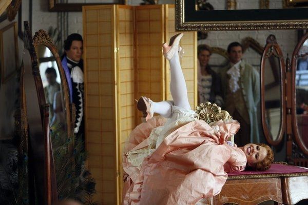 Photo Flash: First Look - SMASH's 'The Fringe,' Airing 3/12  Image