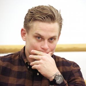 Billy Magnussen @ BroadwayWorld Billy Magnussen Photo