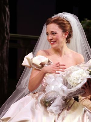 Laura Osnes @ BroadwayWorld Laura Osnes Photo