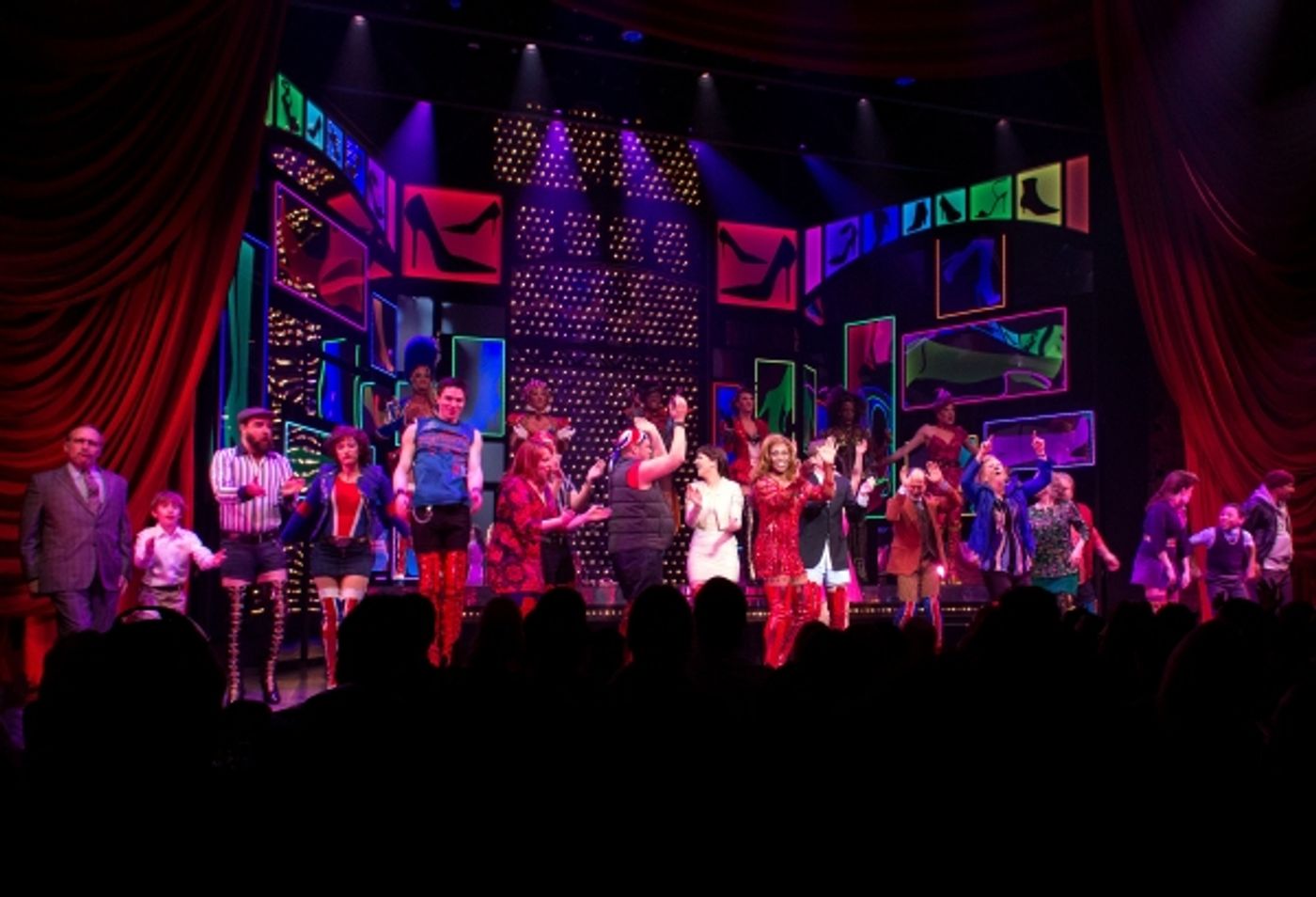 Photo Coverage: Cyndi Lauper, Harvey Fierstein Meet Fans at KINKY BOOTS Stage Door Photo Coverage: Cyndi Lauper, Harvey Fierstein Meet Fans at KINKY BOOTS Stage Door Image