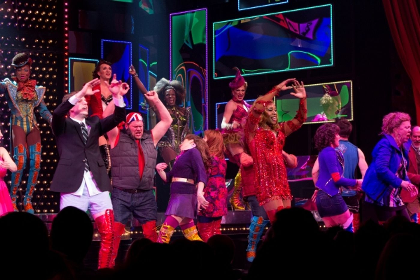 Photo Coverage: Cyndi Lauper, Harvey Fierstein Meet Fans at KINKY BOOTS Stage Door Photo Coverage: Cyndi Lauper, Harvey Fierstein Meet Fans at KINKY BOOTS Stage Door Image