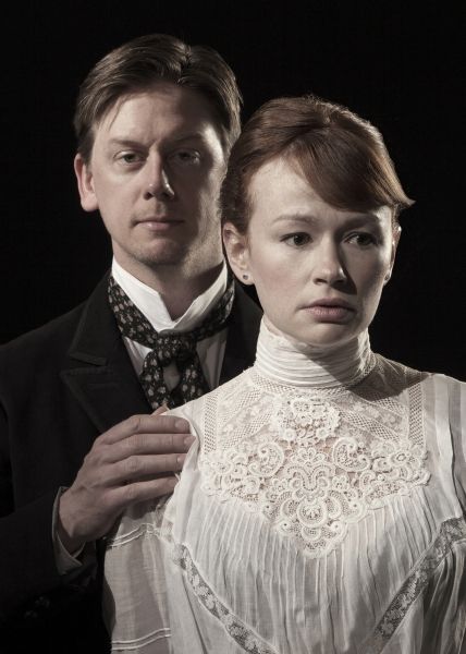 Photos: Meet the Cast of The Old Globe's A DOLL'S HOUSE — photo 1 of 6