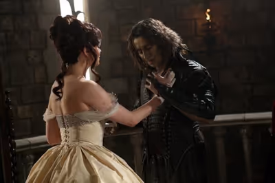 Rose McGowan, Robert Carlyle Photo