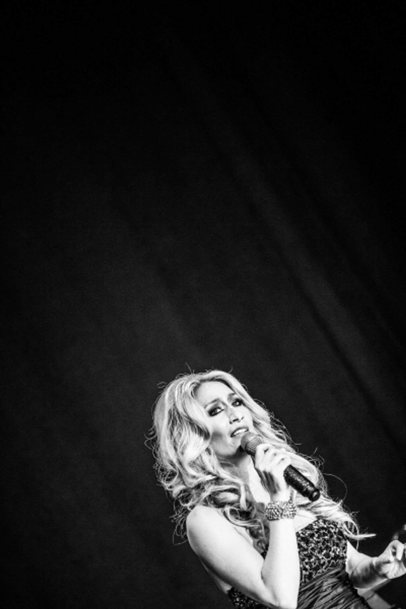 Photo Coverage: Inside DIVA's Album Release Concert!  Image