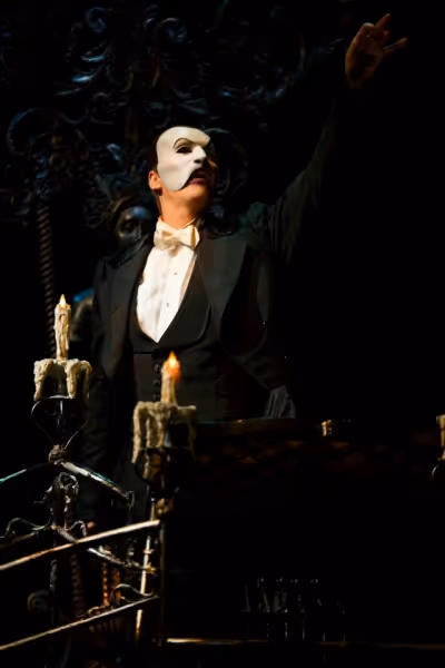Hugh Panaro Photo