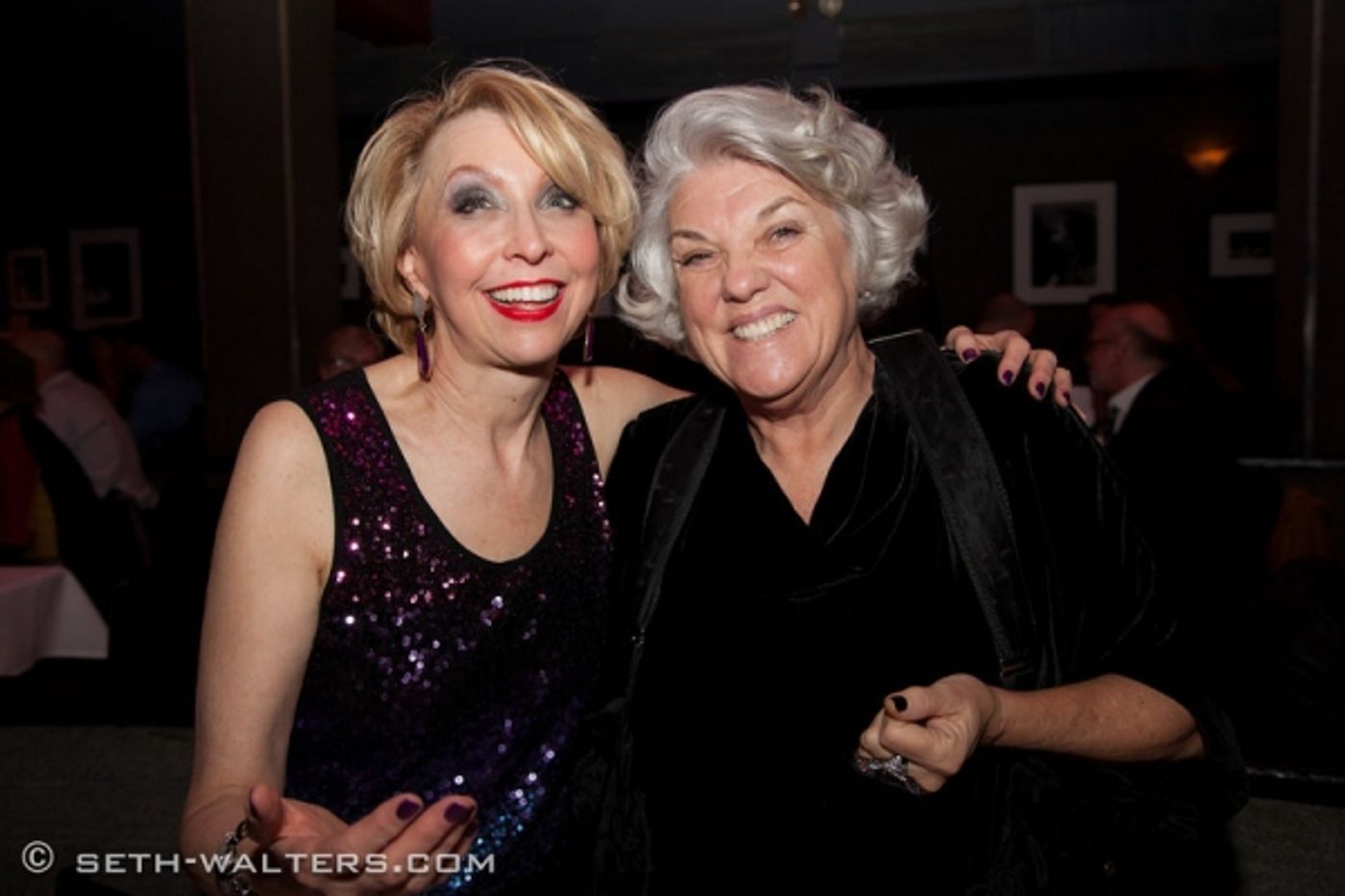 Photo Flash: Julie Halston Brings CLASSICAL JULIE to Birdland  Image