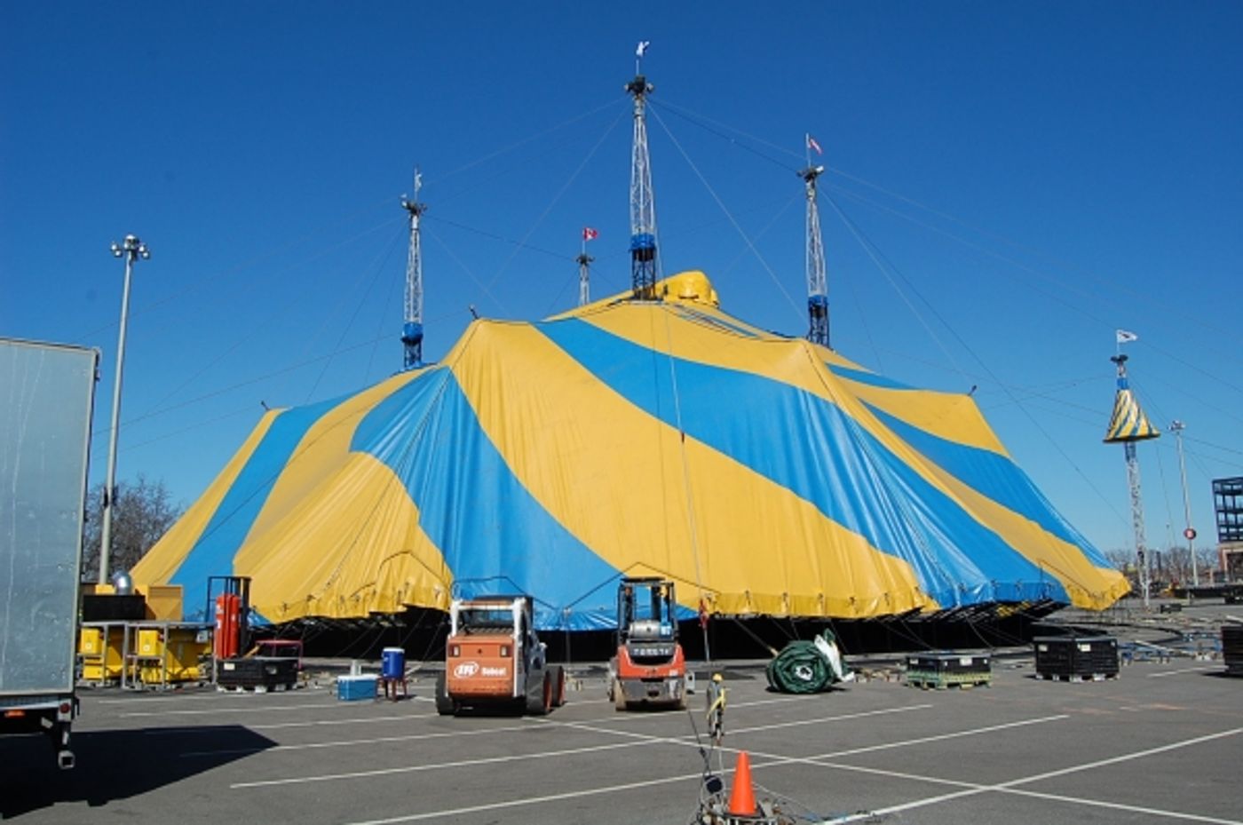 Photo Flash: Cirque du Soleil Raises TOTEM Big Top at Citi Field for 3/14 Opening Photo Flash: Cirque du Soleil Raises TOTEM Big Top at Citi Field for 3/14 Opening Image