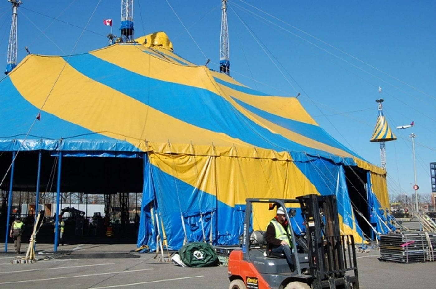 Photo Flash: Cirque du Soleil Raises TOTEM Big Top at Citi Field for 3/14 Opening Photo Flash: Cirque du Soleil Raises TOTEM Big Top at Citi Field for 3/14 Opening Image