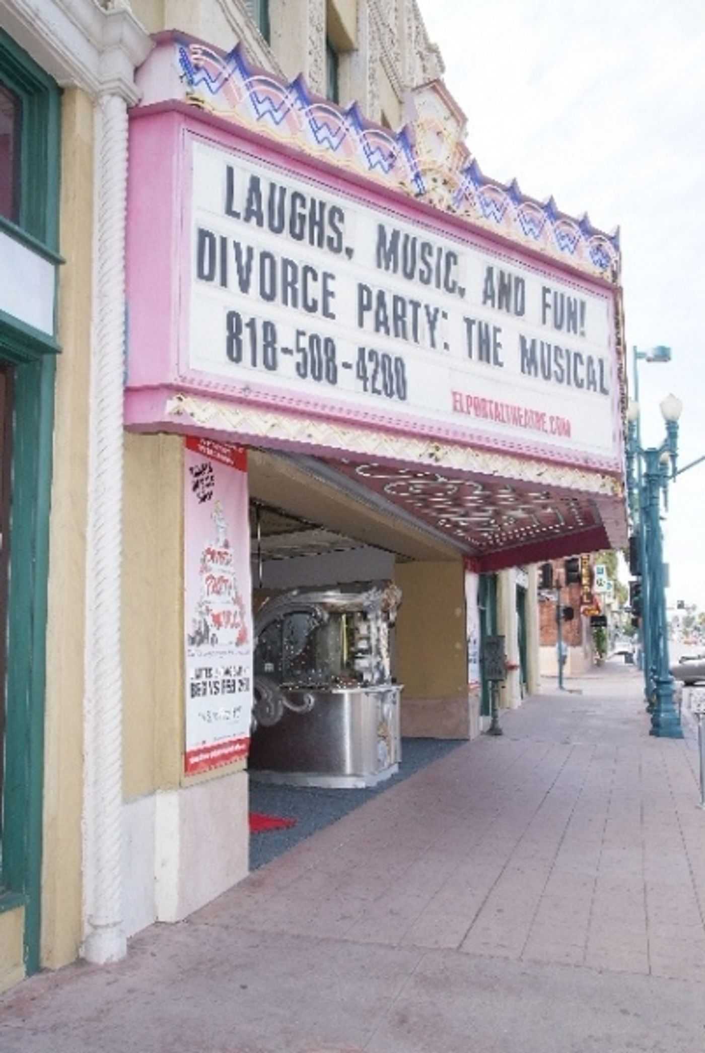 Photo Flash: Lindsay Wagner, Tippi Hedren and More at DIVORCE PARTY THE MUSICAL's LA Opening Photo Flash: Lindsay Wagner, Tippi Hedren and More at DIVORCE PARTY THE MUSICAL's LA Opening Image