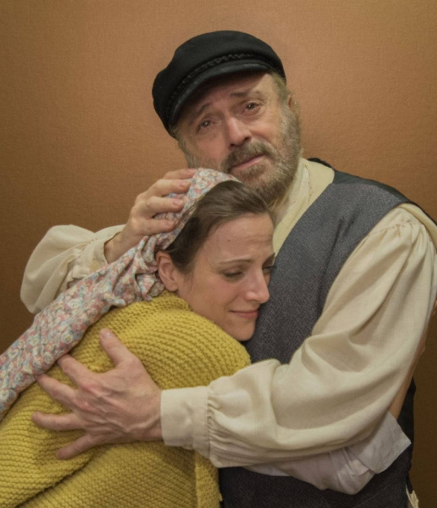 Photo Flash: Sneak Peek at Paramount's FIDDLER ON THE ROOF  Image