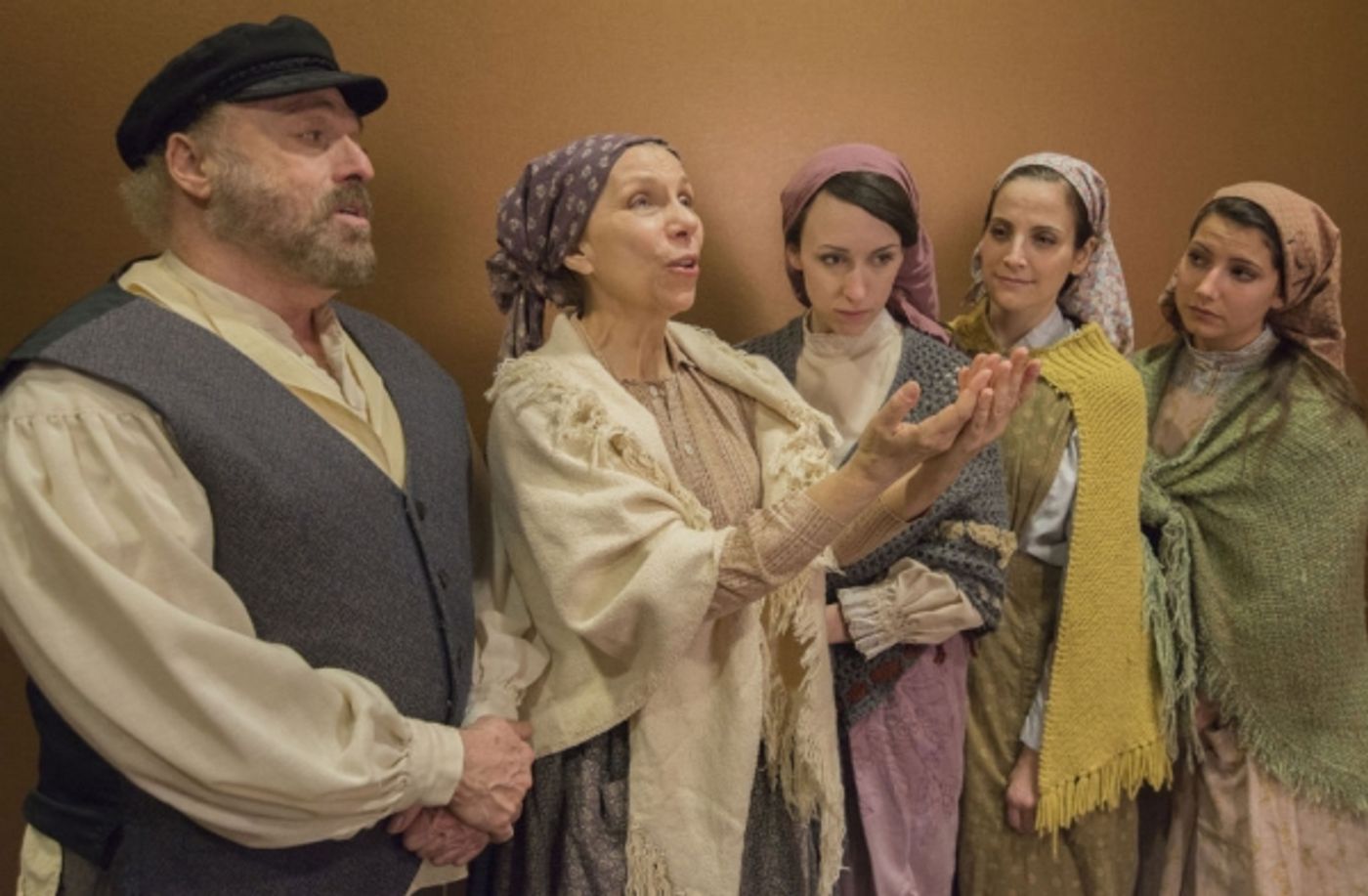 Photo Flash: Sneak Peek at Paramount's FIDDLER ON THE ROOF  Image