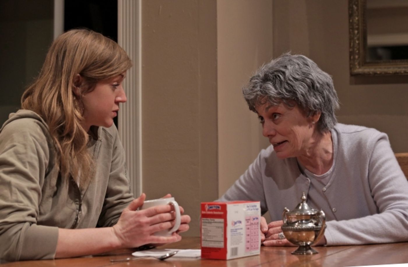 Photo Flash: First Look at Alma Cuervo and More in Good Theater's 4000 MILES, Opening Tonight  Image