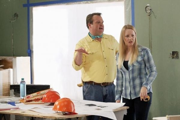 Eric Stonestreet, Wendi McLendon-Covey Photo