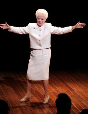 Holland Taylor Photo