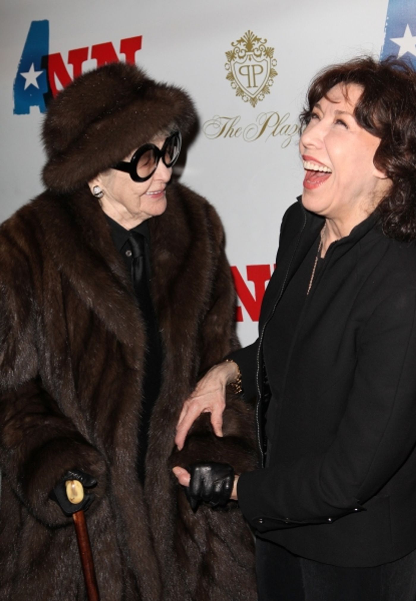 Photo Coverage: ANN's Opening Night Theatre Arrivals- Anne Hathaway & More!  Image