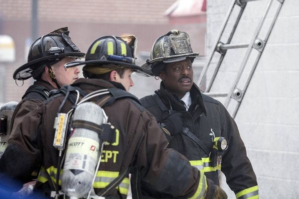 Photo Flash: First Look - CHICAGO FIRE's 'Fireworks,' Airing 3/20  Image
