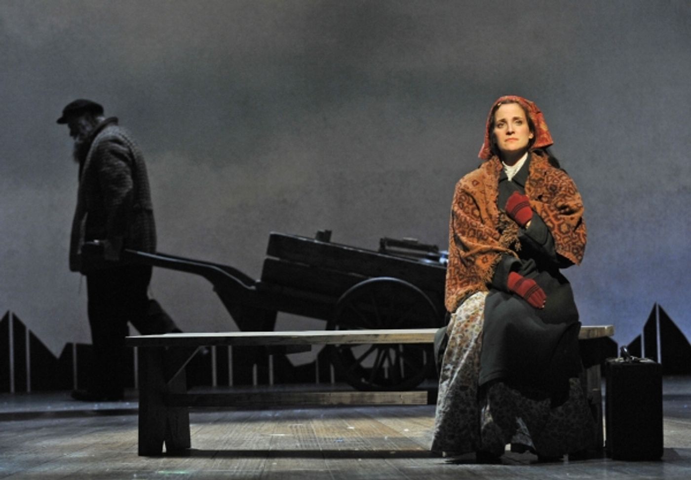 Photo Flash: First Look at FIDDLER ON THE ROOF at Aurora's Paramount Theatre  Image