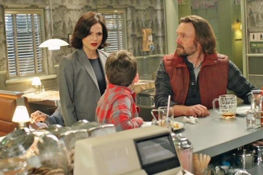 Photo Flash: This Week's All New ONCE UPON A TIME Image
