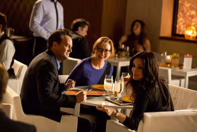 Matthew Perry, Julie White, and Courteney Cox Photo