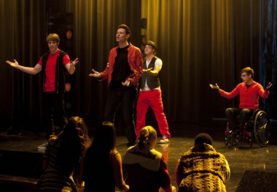 Photos and Audio: Tonight on GLEE- *NSYNC, Nicki Minaj & More! Image