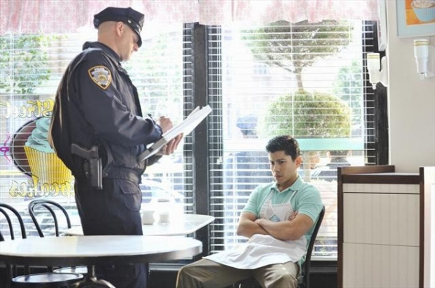 Photo Flash: First Look - CASTLE's 'The Wild Rover,' Airing 3/25  Image