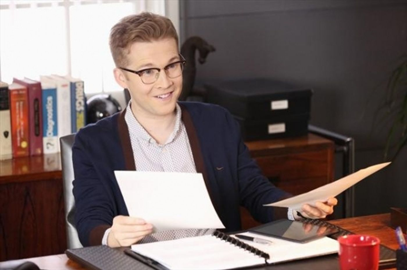 Photo Flash: First Look - SUBURGATORY's 'Brown Trembler,' Airing 3/27  Image