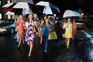 DARLENE HUNT, Ana Gasteyer, DANA POWELL @ BroadwayWorld DARLENE HUNT, Ana Gasteyer, DANA POWELL Photo