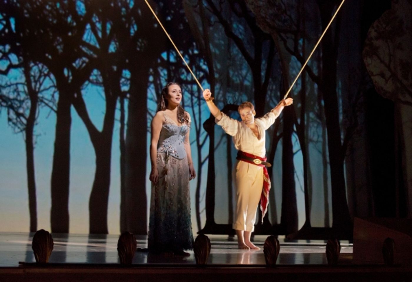 Photo Flash: First Look at Audrey Luna, Simon Keenlyside and More in THE TEMPEST  Image