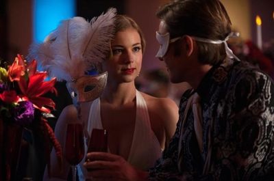 Emily Vancamp, Gabriel Mann Photo