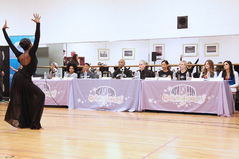 Photo Flash: Mindless Behavior, Tony Vincent, and More at Radio City's Garden of Dreams Talent Show Rehearsals — photo 9 of 9