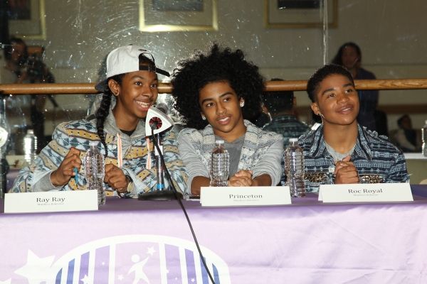Ray Ray, Princeton and Roc Royal of Mindless Behavior mentor children from the Garden Photo