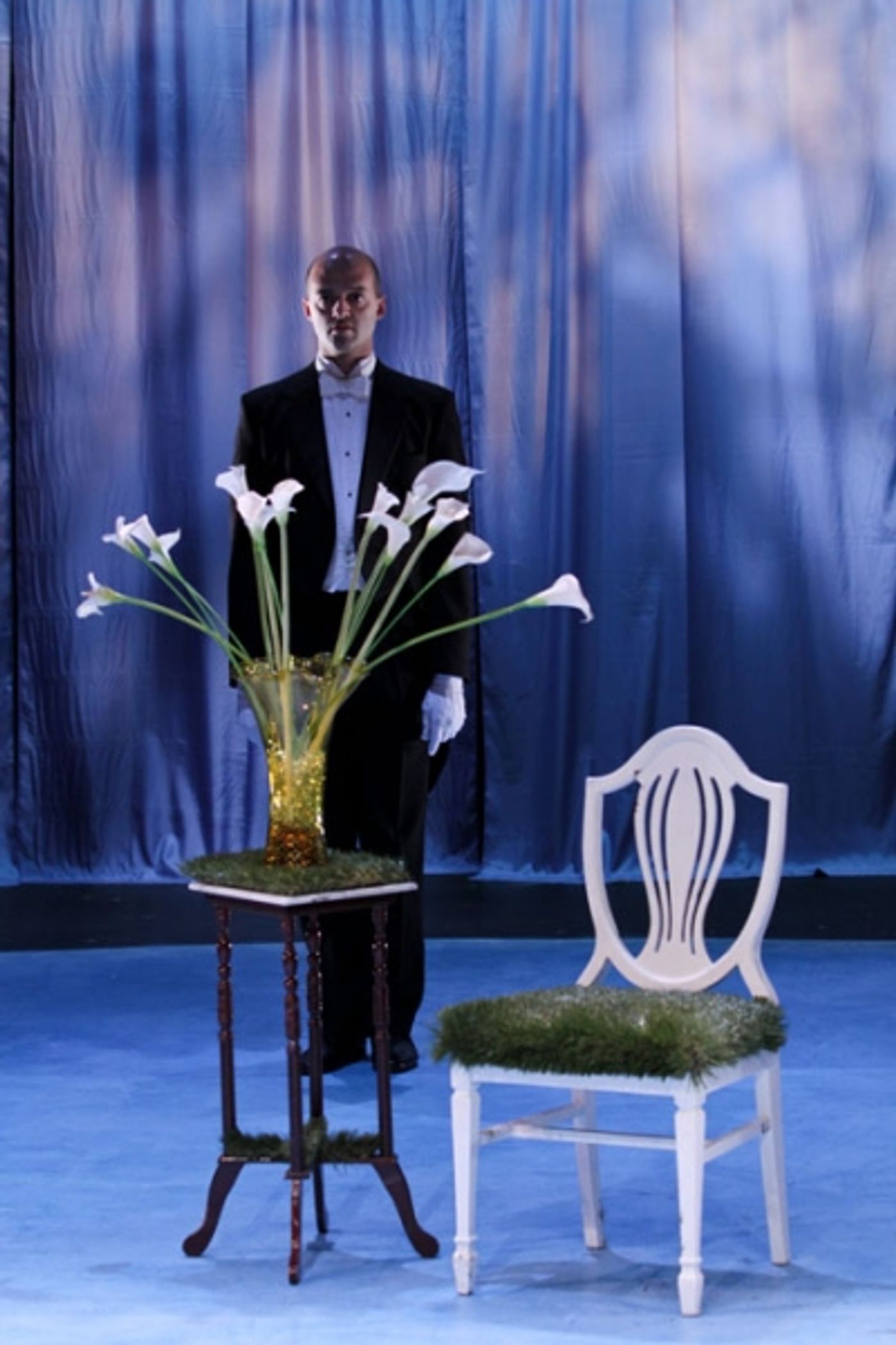 Photo Flash: First Look at Seattle Shakespeare's LOVE'S LABOUR'S LOST  Image