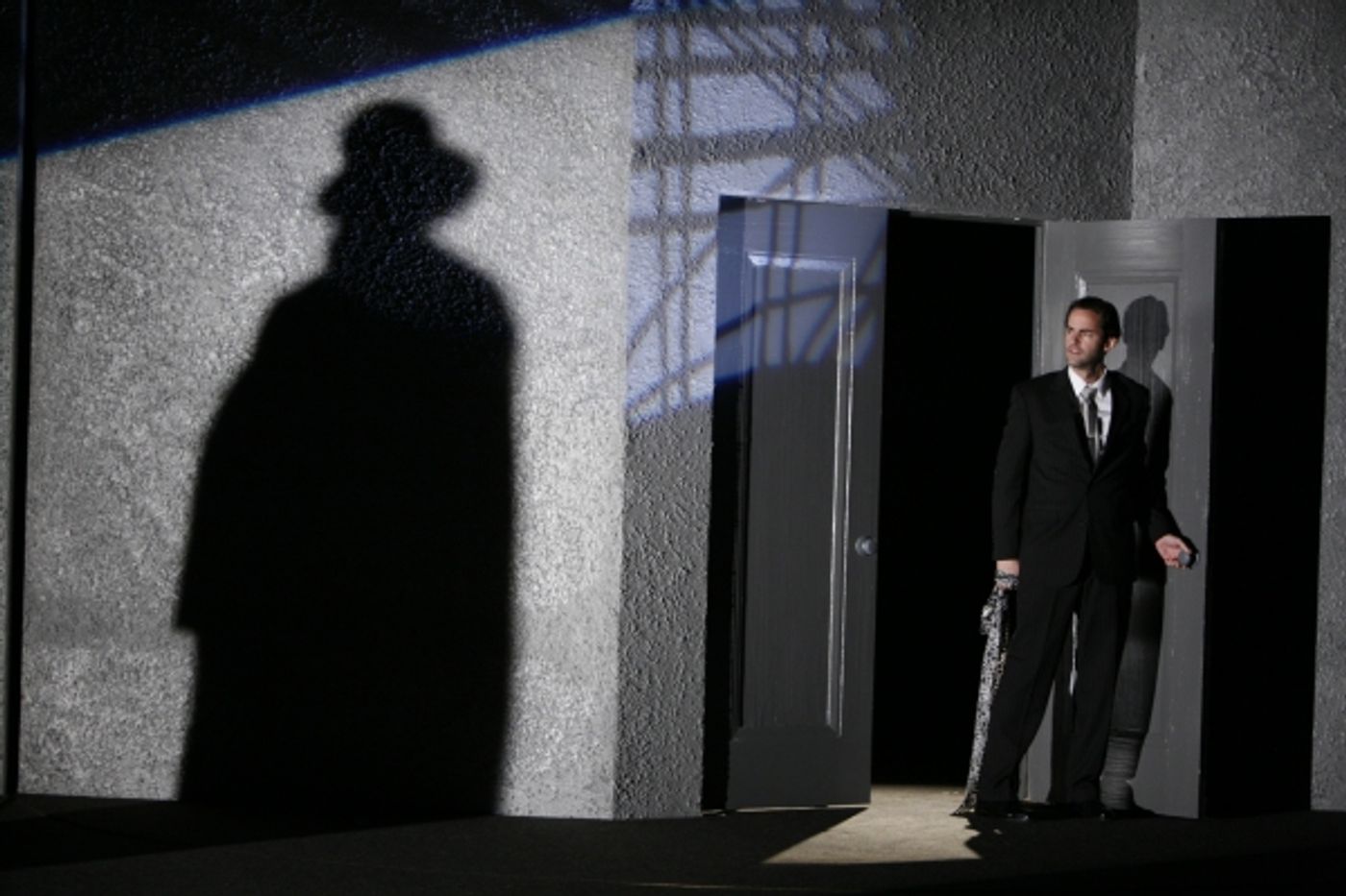 Photo Flash: First Look at Gardner Reed and David Christopher in The Rep's DOUBLE INDEMNITY  Image