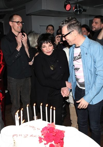 Grant Shaffer, Liza Minnelli &amp; Alan Cumming Photo