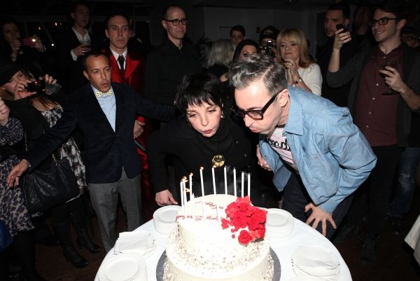 Scott Gorenstein, Daniel Nardicio, Grant Shaffer, Liza Minnelli & Alan Cumming Photo